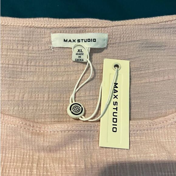 Max Studio Pink Poet Sleeve Blouse - XL (NWT) - Picture 6 of 10